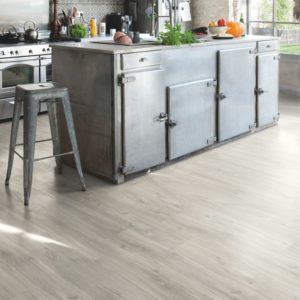 Click vinyl flooring